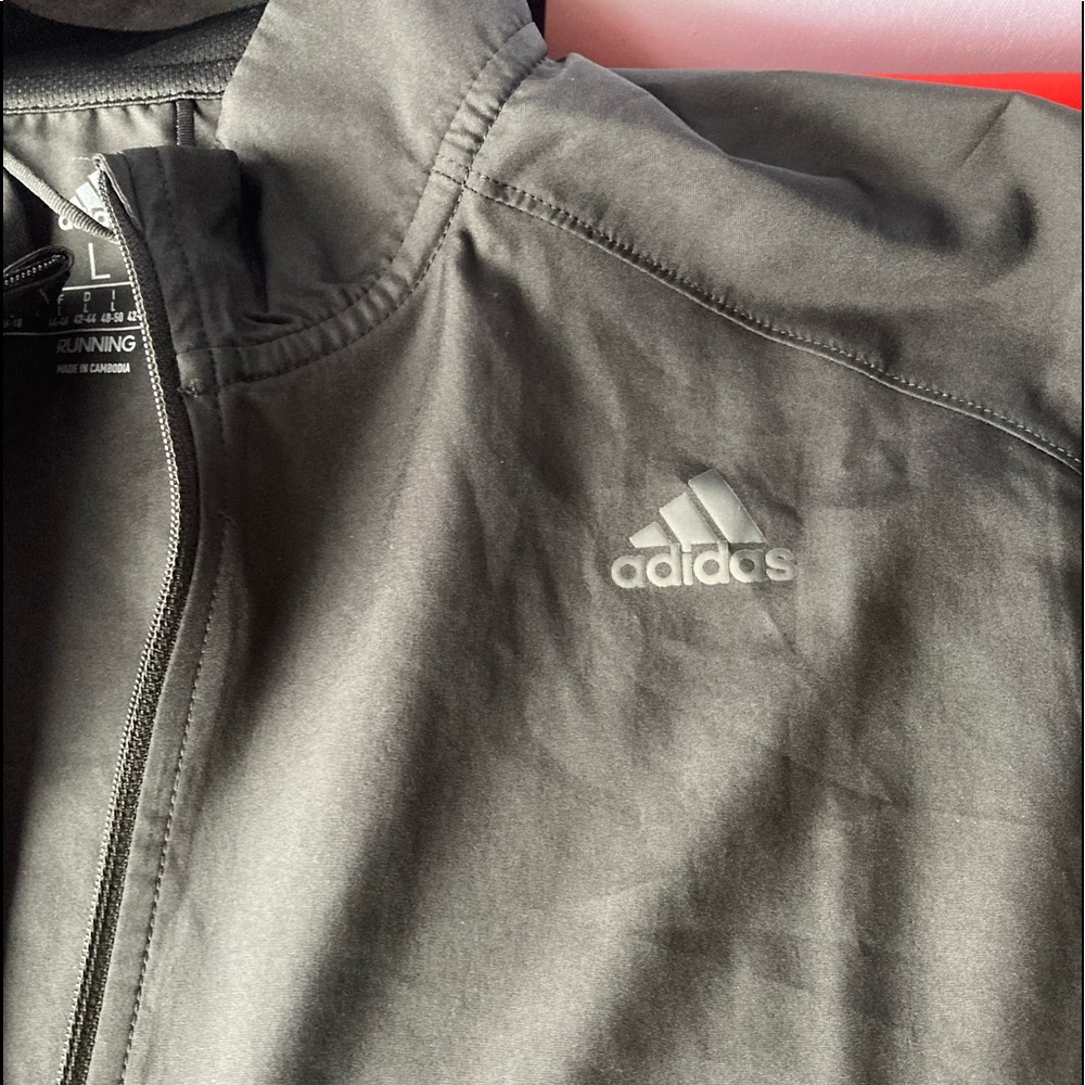 Adidas running jacket - Picture 2 of 5